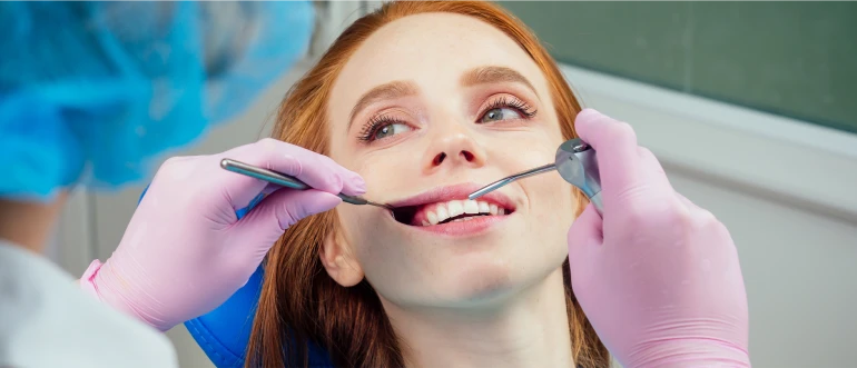 Tooth bonding procedure dental treatment